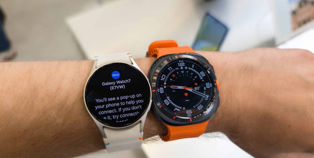 گلکسی واچ اولترا و گلکسی واچ ۷ روی مچ دست مردانه