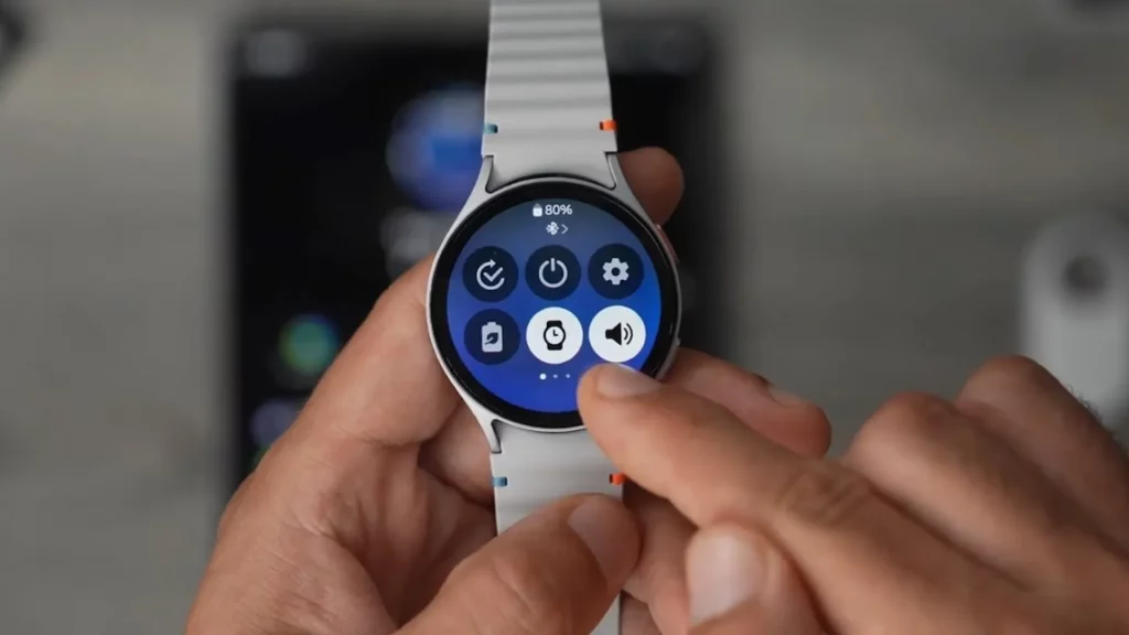 تنظیم و نصب برنامه روی ساعت هوشمند سامسونگ [تصویری]