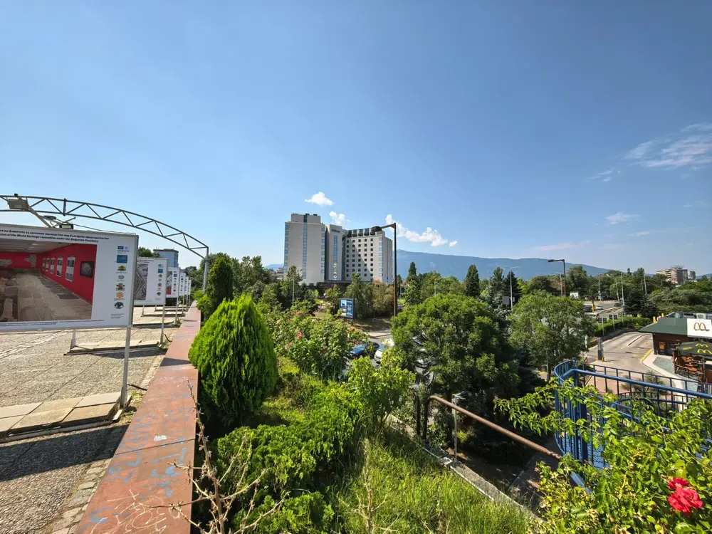 نمونه تصویر واید هوآوی پیورا ۸۰ اولترا