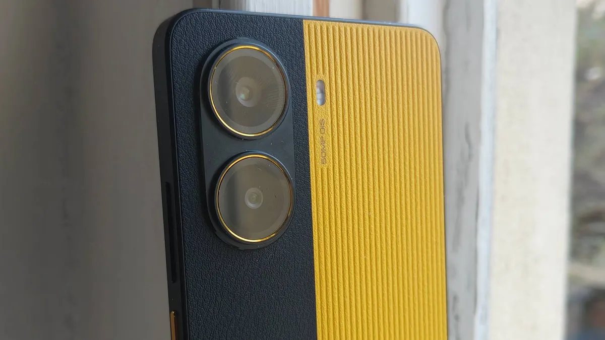 ماژول دوربین های پوکو ایکس ۷ پرو زرد مشکی