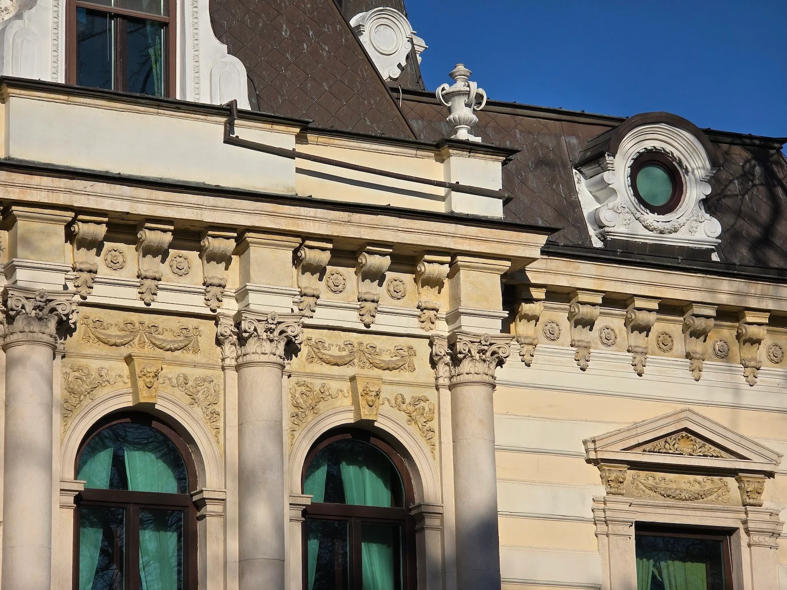 زوم ۵برابری اس ۲۴ اولترا